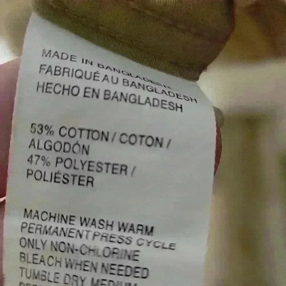 Arrow Men's XL tan button up  short sleeve shirt. - Picture 8 of 8